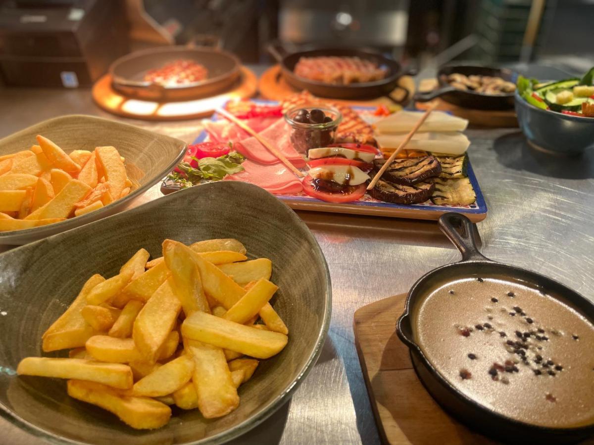 Hotel Am Stadion Vanino Cucina Italian ビーレフェルト エクステリア 写真
