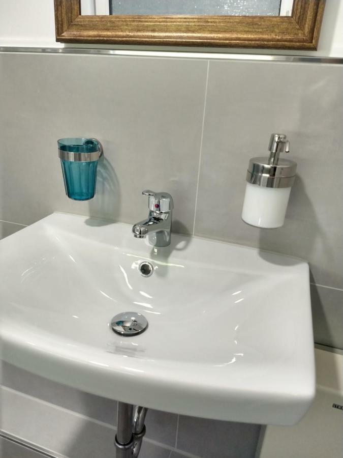 Hotel Am Stadion Vanino Cucina Italian ビーレフェルト エクステリア 写真
